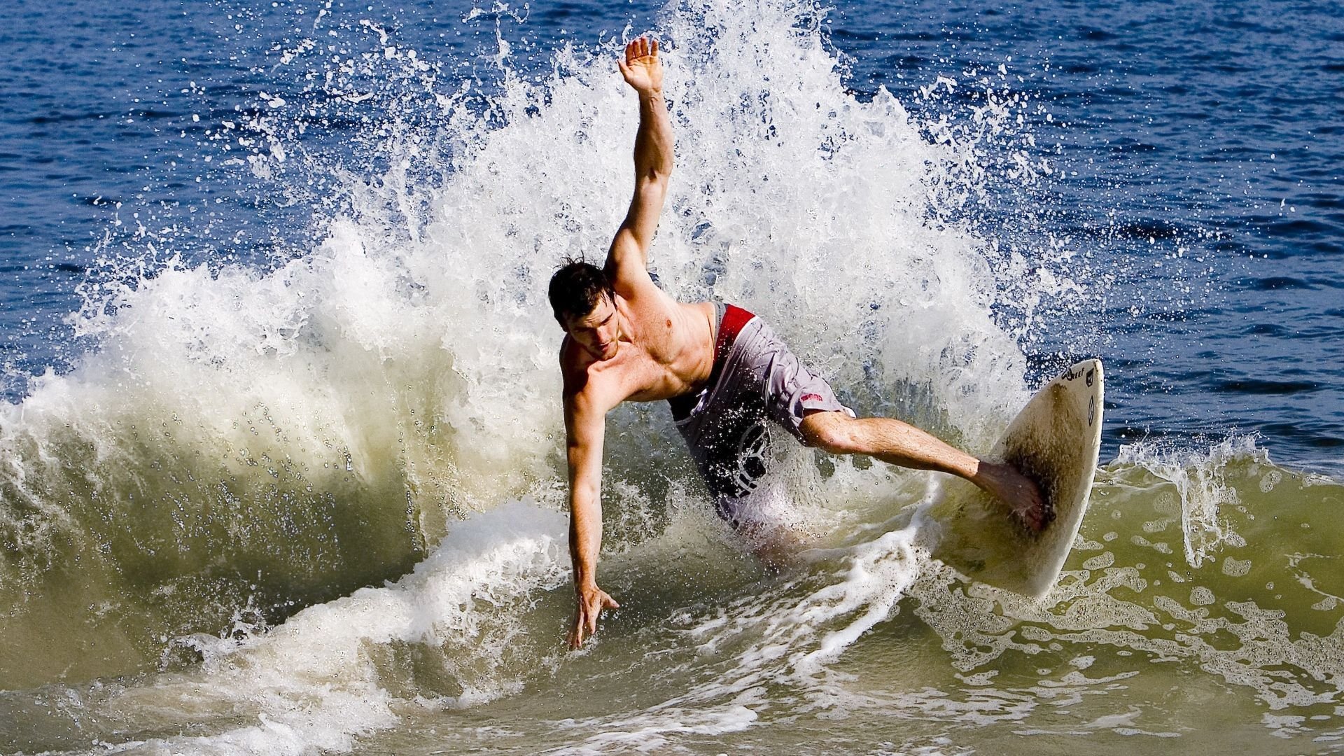 开云体育ios-美国队赛后感谢团队支持，美国参赛队员